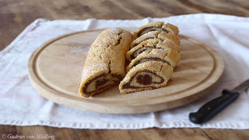 Oma’s Nussstrudel – Gudrun von Mödling