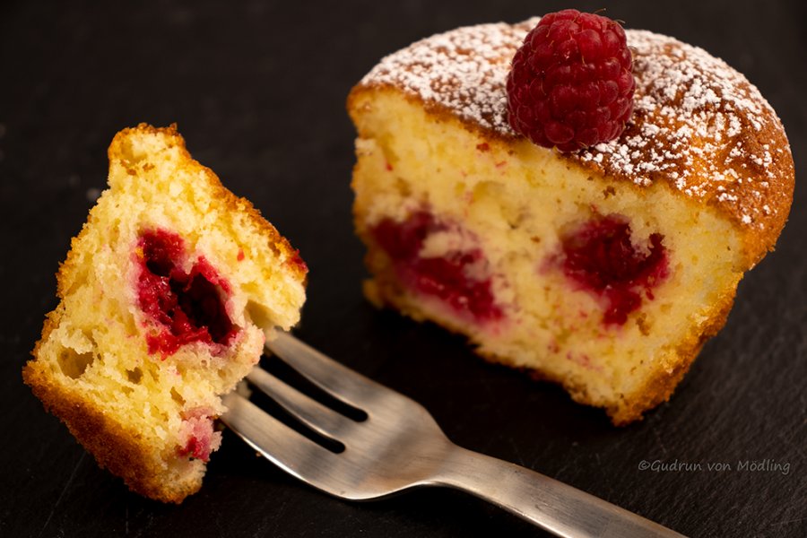 Muffins mit Himbeeren und Heidelbeeren - Gudrun von Mödling